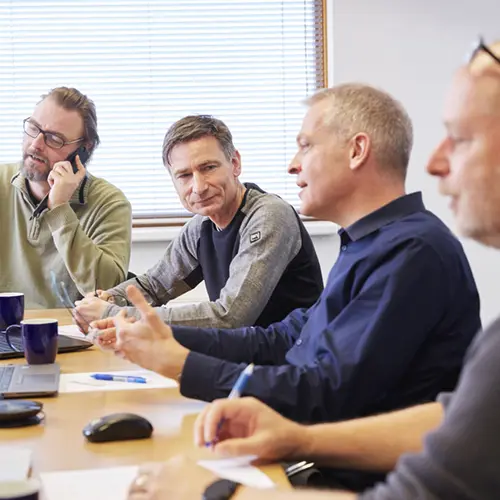 06.6-Contact-us-square